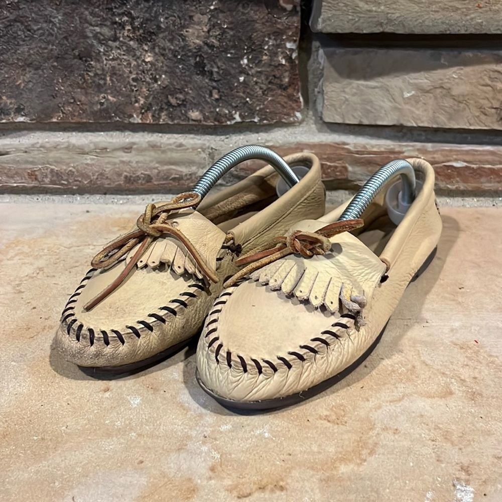 Minnetonka Leather Moccasin